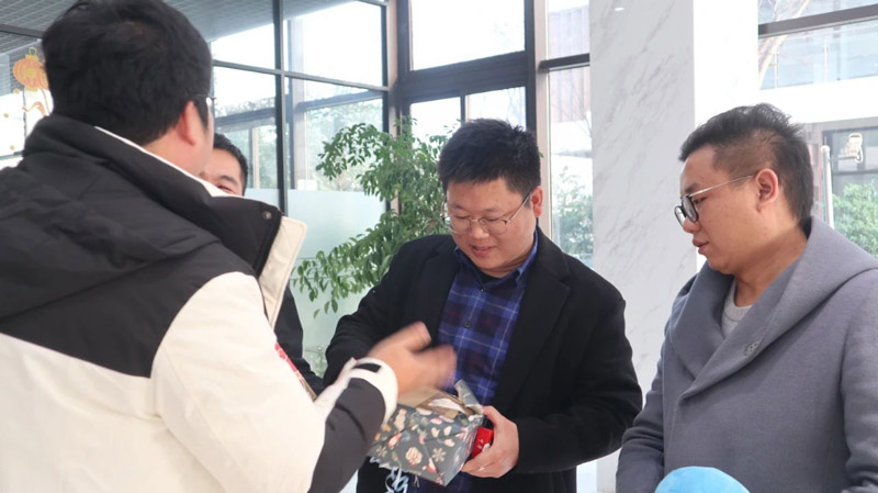 繽紛平安夜，歡樂圣誕節(jié) | 寶開舉辦第四季度員工集體生日會(huì)