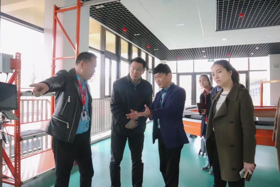 簡訊 | 黨建引領，助力企業(yè)發(fā)展！上海市委黨校領導一行蒞臨寶開考察調研！